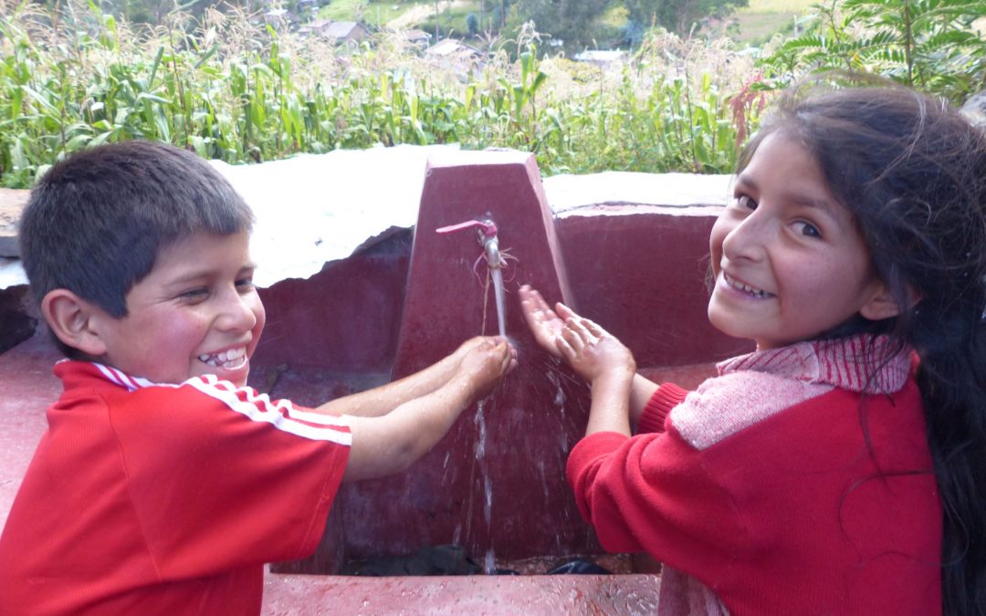 Pulheim sammelt Altkleider für Peru