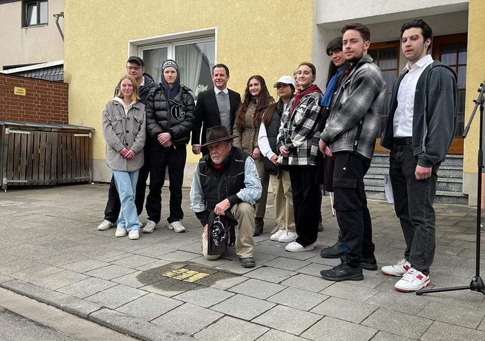 Stolpersteine  gegen das Vergessen – Ein Dankeschön an den Projektkurs des Geschwister-Scholl-Gymnasiums