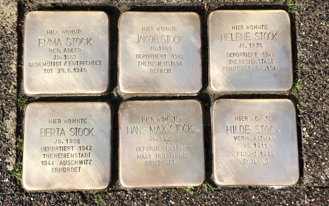 Stolpersteine in der Nettegasse gereinigt