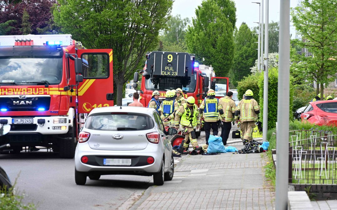 Brauweiler: Schwelender Akku führt zu umfangreichem Feuerwehreinsatz