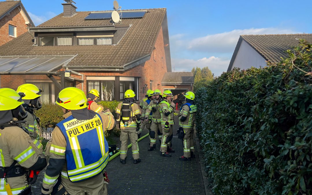 Gasaustritt in Pulheim-Geyen – Kellerbrand in Pulheim-Stommeln