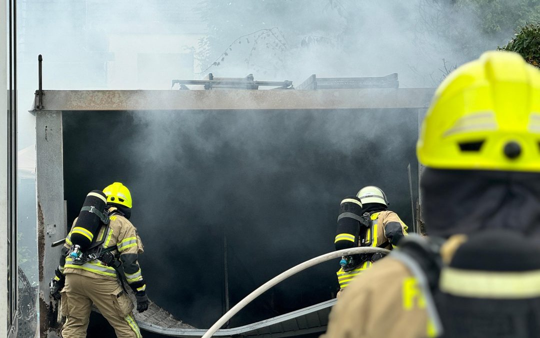 Pulheim-Stommeln: Brand einer Garage