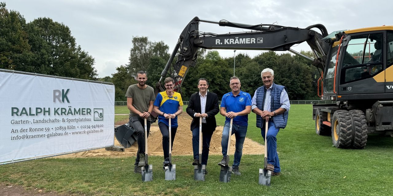 Spatenstich für den Sportpark Stommeln