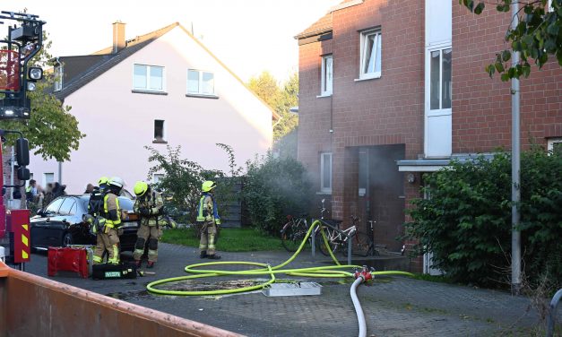 Kellerbrand in Mehrfamilienhaus